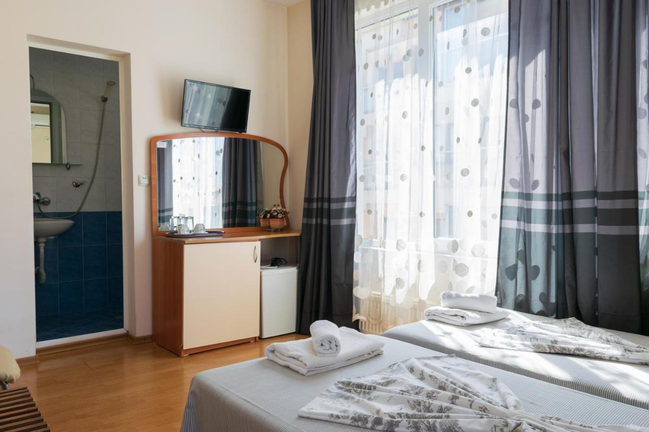 Guest House Eos Sozopol Bagian luar foto