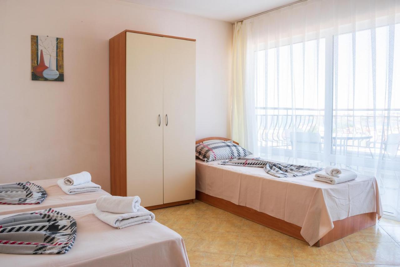 Guest House Eos Sozopol Bagian luar foto